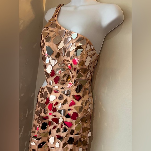 Primavera size 00 rose gold one shoulder.. worn once - Picture 2 of 3